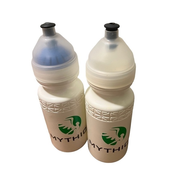 Springs Squeeze Water Bottle Mythics - Picture 2 of 8